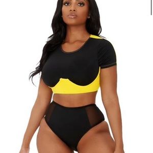 T-Shirt Bikini- BRAND NEW